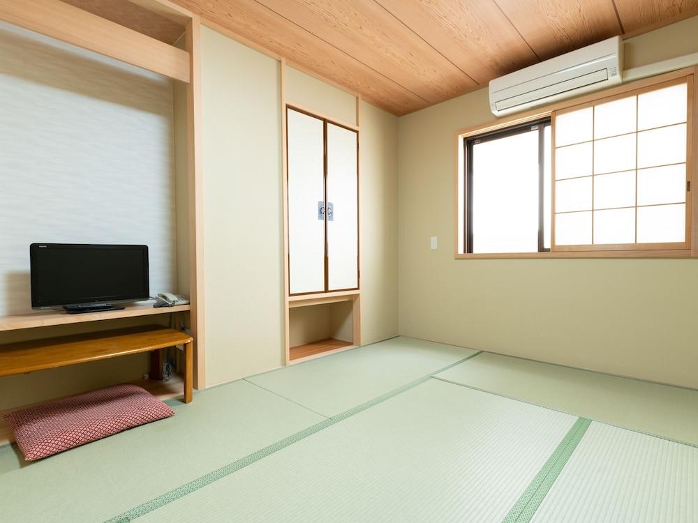 Sakura Ryokan Asakusa Iriya Tokyo Exterior photo